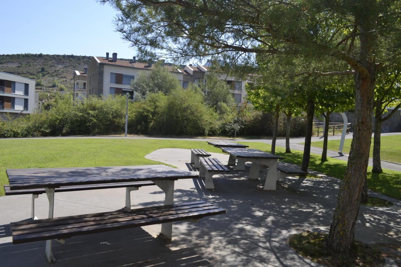 Apartamento Las Margas Golf Pirineo Aragones Sabiñánigo Exterior foto